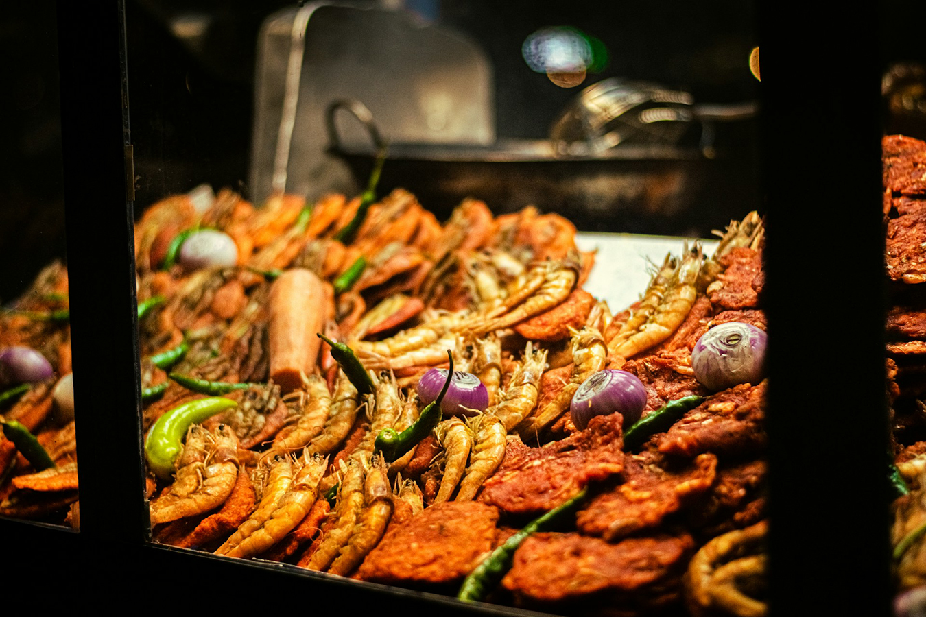 Colombo Food Walk, Pettah Market & Design Trail